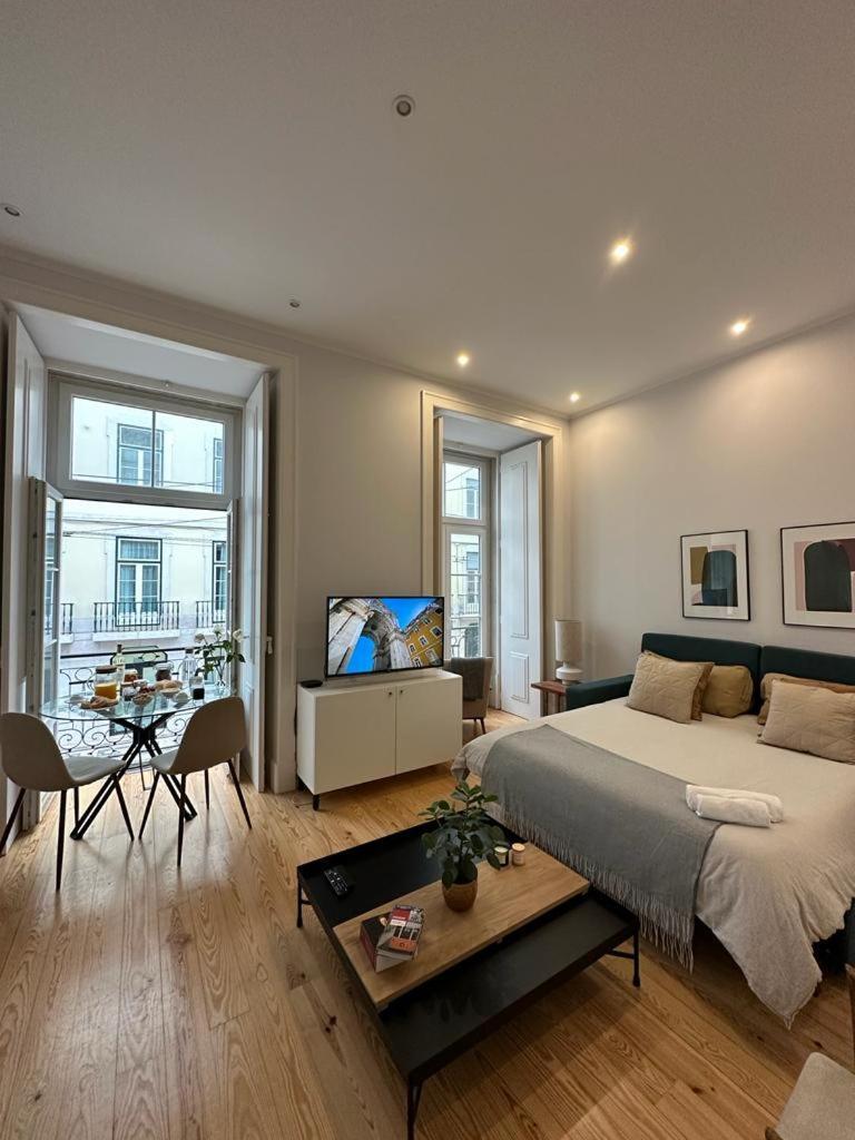 Privatunterkunft Com Varanda Centro De Lissabon